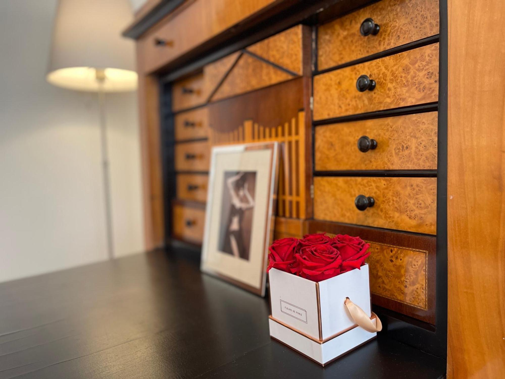 Fantastic In Prime Location - Center West Apartamento